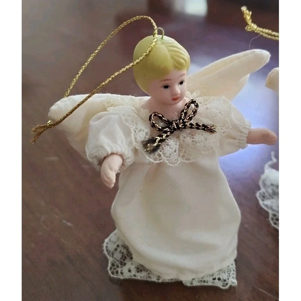 Angel Christmas Tree Ornaments Figurines Set‎ of 2 Porcelain Ceramic Lace